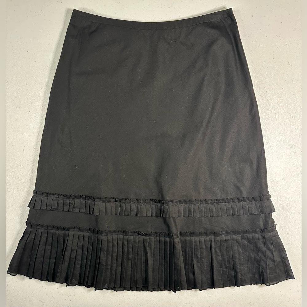 Ann Taylor‎ black cotton batiste pleated/ruffle hem A-line midi skirt size 6